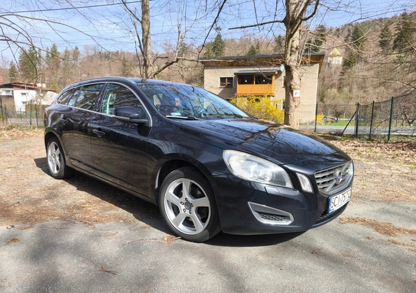 Volvo V60 cena 30200 przebieg: 376443, rok produkcji 2011 z Wisła małe 79